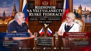 Anna Vladimirovna Ponomarjovová s Jaroslavem Doubravou na Velvyslanectví Ruské federace v Praze