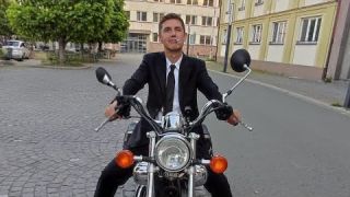 Bez názvu